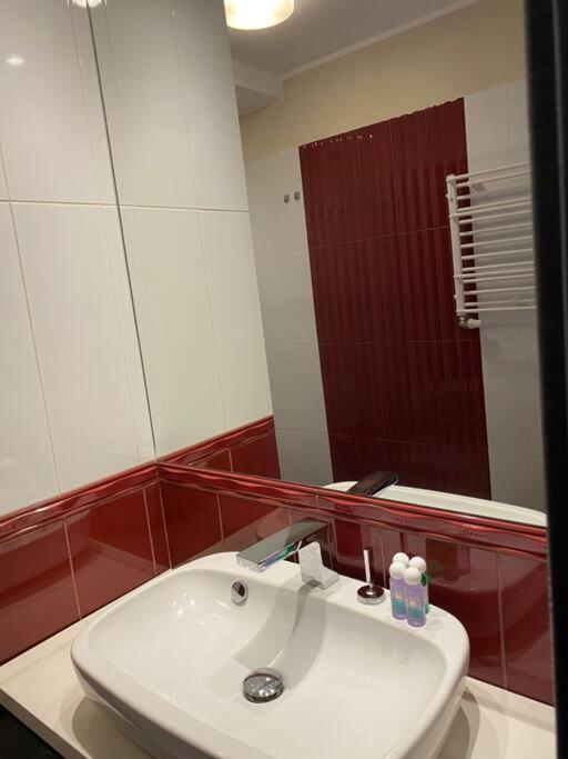 Appartamento Panama Apartament 3 Poznań Esterno foto